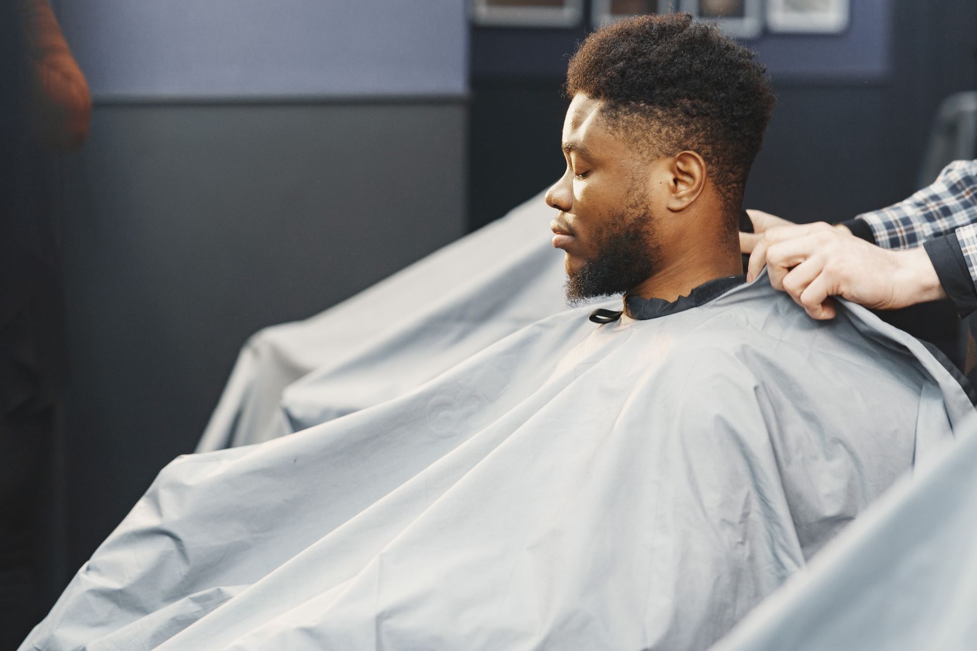 Trabajo de corte en Black & White Barber Club